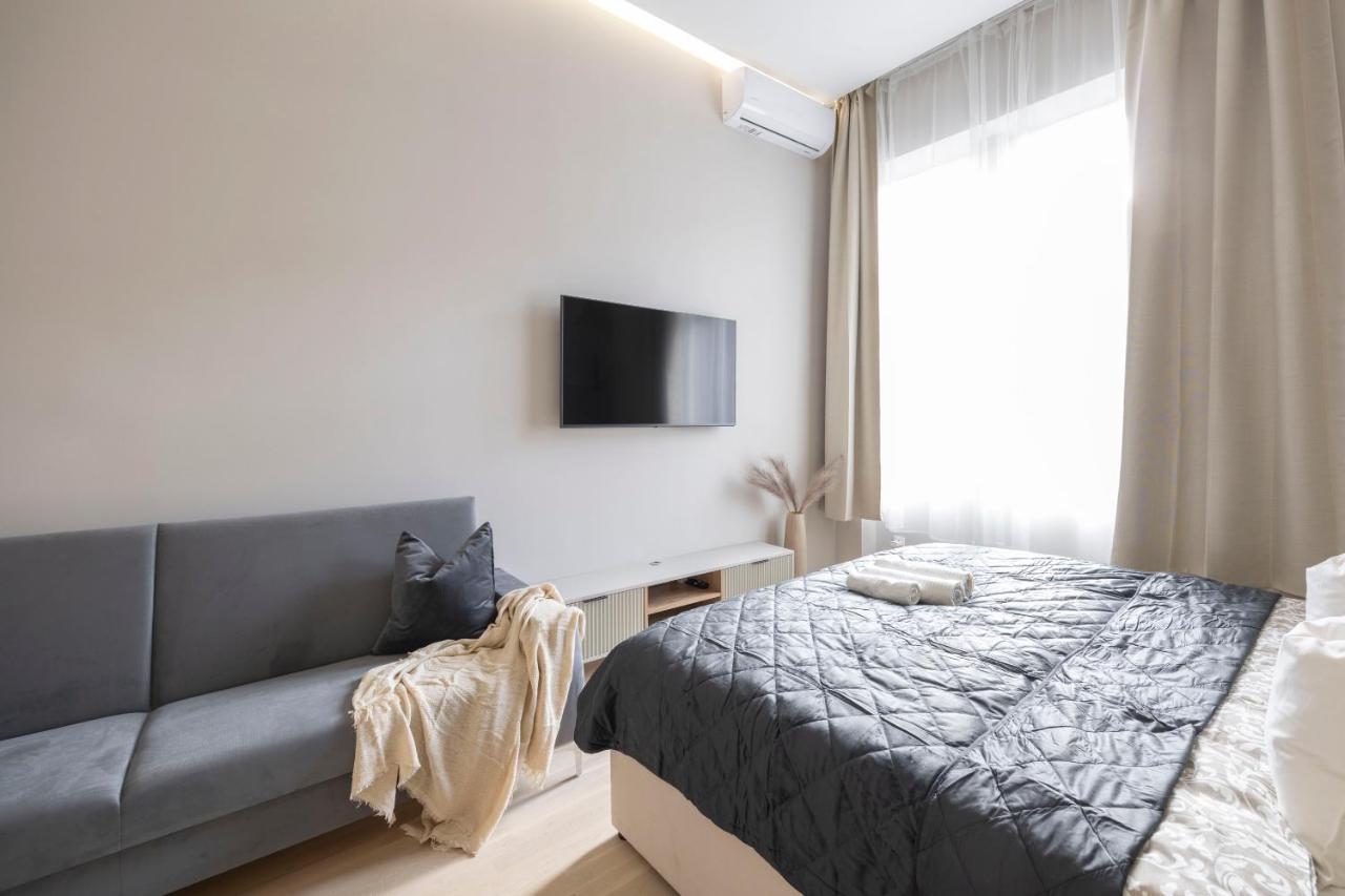 Luxurious & Spacious Central Residence With Balcony บูดาเปสต์ ภายนอก รูปภาพ